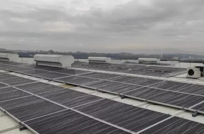 Autoconsumo industrial con excedentes en Montornès (Barcelona)